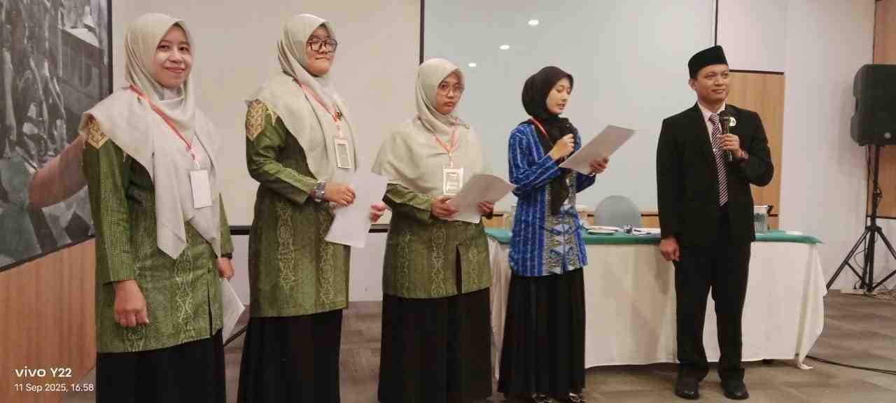 100 GURU MUHAMMADIYAH IKUTI BIMTEK KODING, KECERDASAN ARTIFISIAL, DAN PENGUATAN PENDIDIKAN KARAKTER