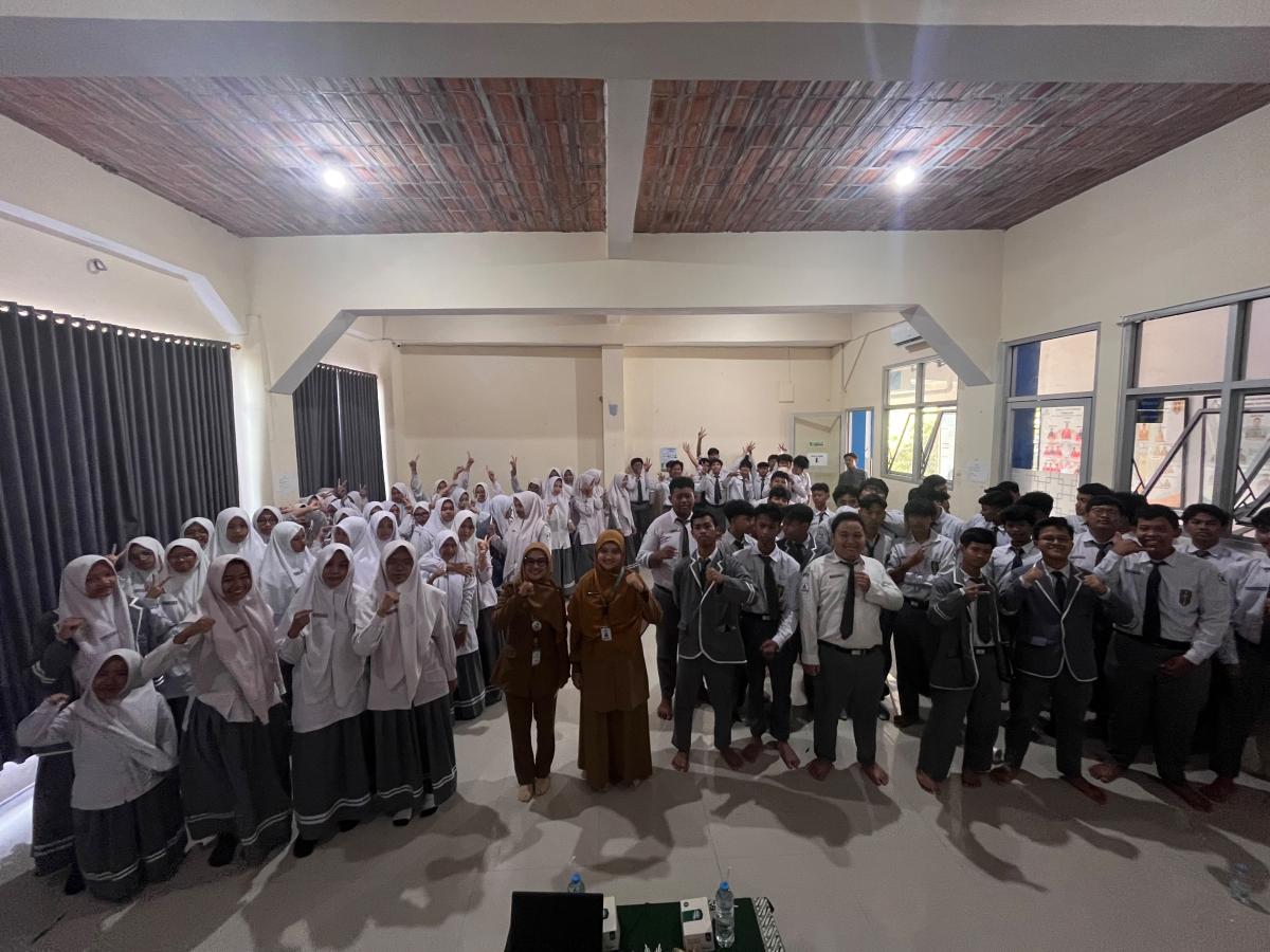SMALKA Gelar Penyuluhan Kesehatan Mental untuk Remaja di Era Digital